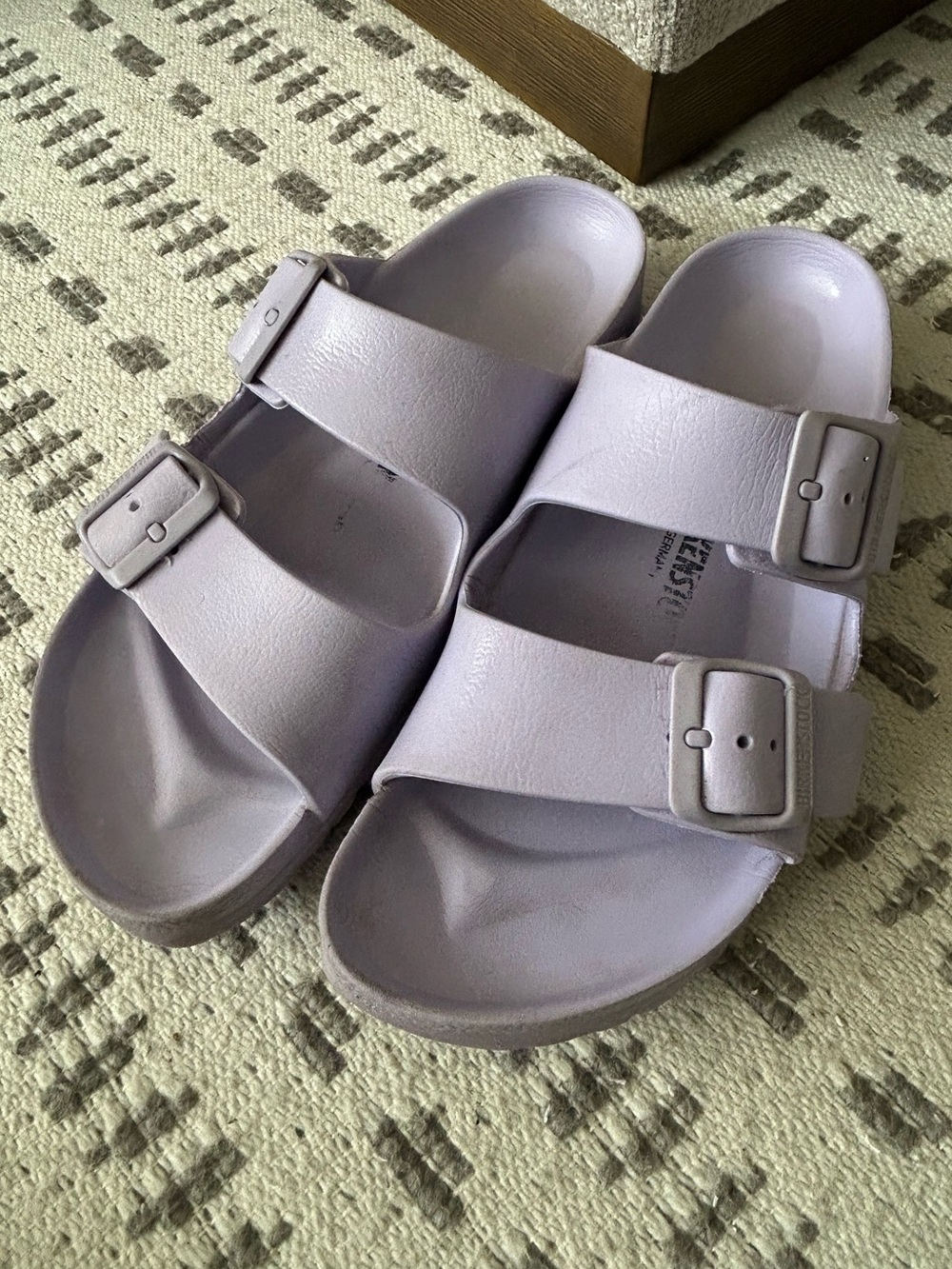 Birkenstock Lilac Double Buckle Slide Sandals size 39